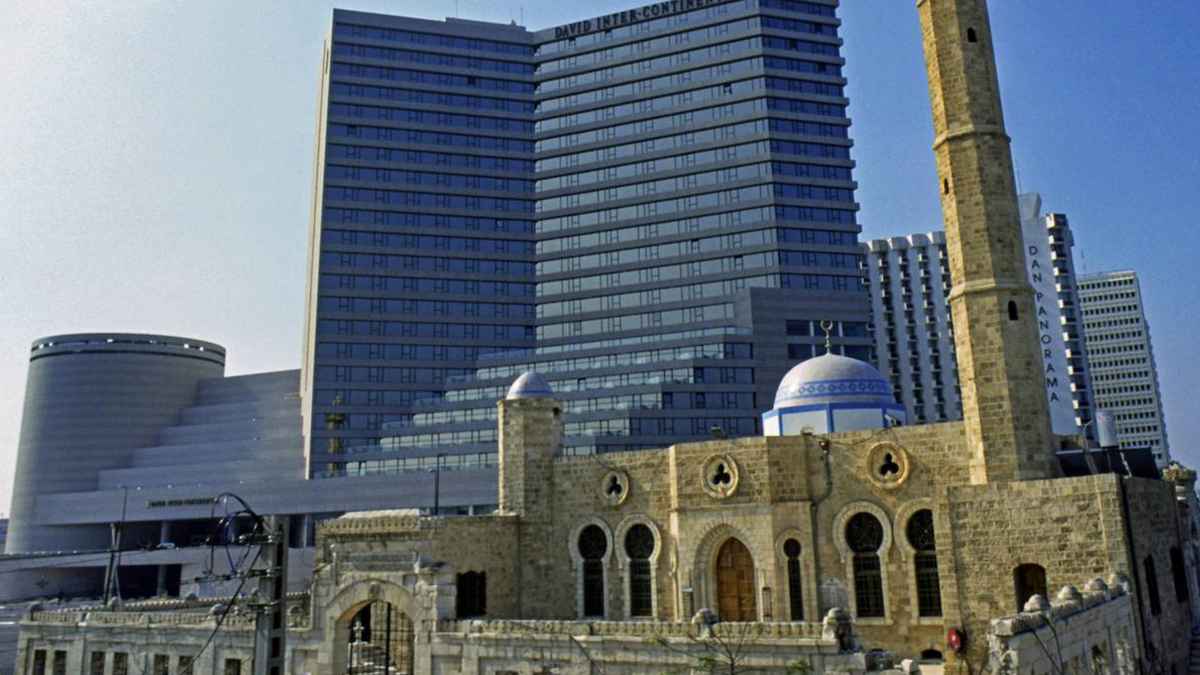 মসজিদে আজান বন্ধের নির্দেশ ইসরায়েলের